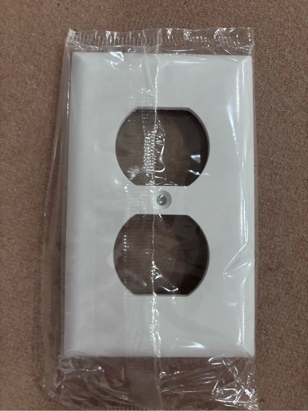 New White Dual Outlet Wall Plate Cover - Pack of 14